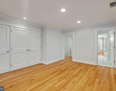 1700 Delancey Place - Photo Thumbnail 16