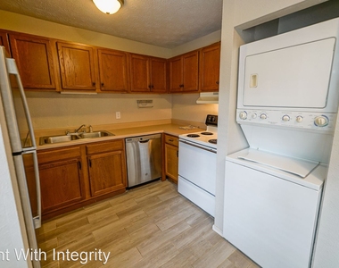 2020 Continental Ave Unit 151 - Photo Thumbnail 8