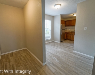 2020 Continental Ave Unit 151 - Photo Thumbnail 4