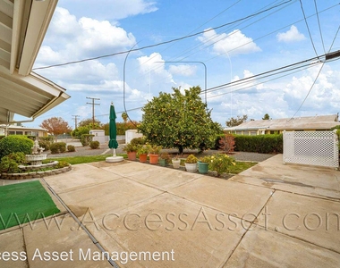 29090 Del Monte Dr - Photo Thumbnail 1