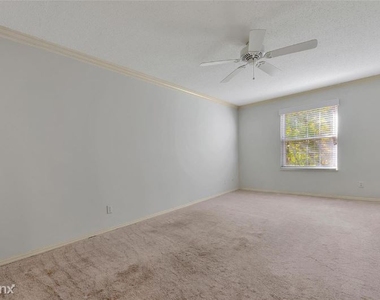 2335 Manor Grove Dr 9 - Photo Thumbnail 13