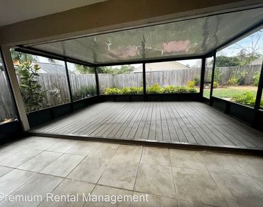 2620 Regency Oak Lane (lo) - Photo Thumbnail 37