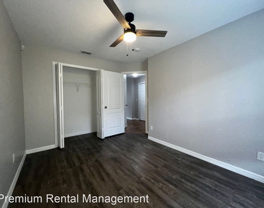 2620 Regency Oak Lane (lo) - Photo Thumbnail 32