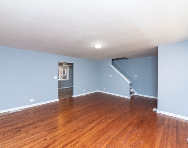 6140 N Winthrop Ave Unit B - Photo Thumbnail 1