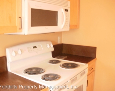 5915 Thunder Ridge Road Apt 3 - Photo Thumbnail 4