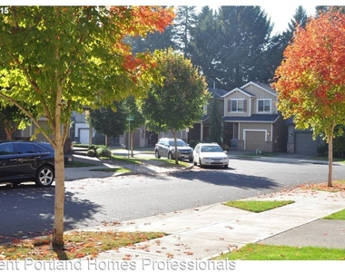 4533 Se Satinwood Street - Photo Thumbnail 24