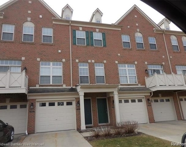 39792 Rockcrest Circle - Photo Thumbnail 12