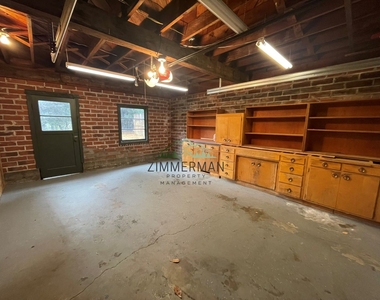 2180 Laurel Ave Ne - Photo Thumbnail 22