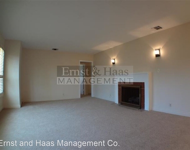 3938 Cerritos Ave. - Photo Thumbnail 4