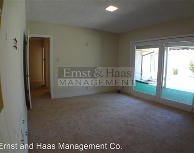 3938 Cerritos Ave. - Photo Thumbnail 23