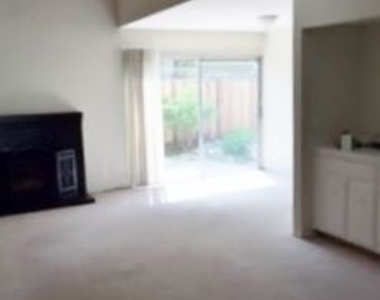 228 Los Gatos Woods - Photo Thumbnail 3