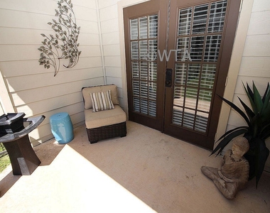 2716 Barton Creek Blvd - Photo Thumbnail 18