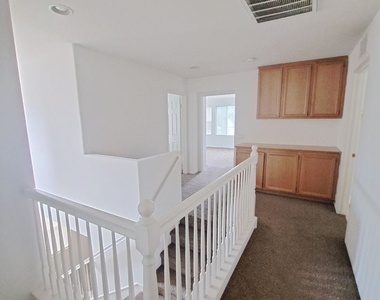 28283 Ravenna Street - Photo Thumbnail 32