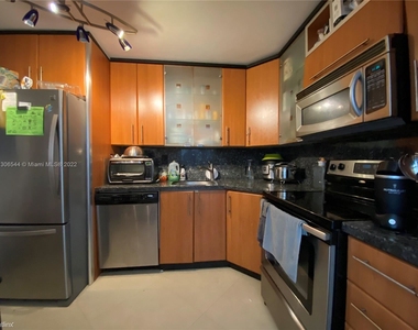 100 Bayview Dr Apt 622 - Photo Thumbnail 2