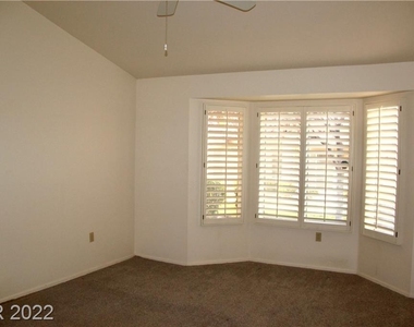 8908 Litchfield Avenue - Photo Thumbnail 13