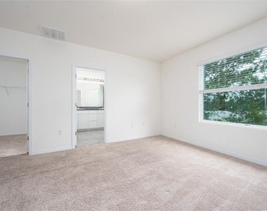 3844 Silverlake Way - Photo Thumbnail 23