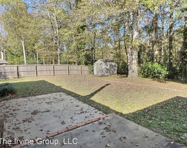 918 Silver Creek Cir - Photo Thumbnail 16