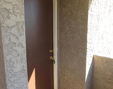 256 S Lake Havasu Ave - Photo Thumbnail 9