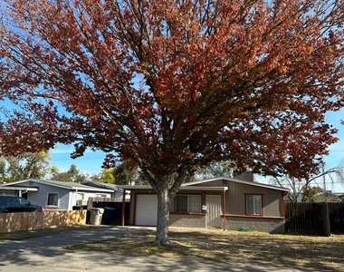 3836 Alder Street - Photo Thumbnail 2