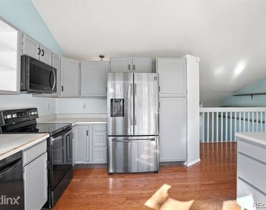 7775 R Conifer Drive - Photo Thumbnail 15