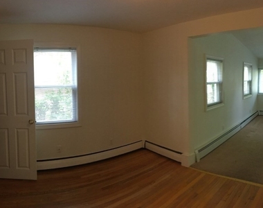 449 Bedforrd Street - Photo Thumbnail 6