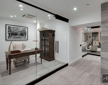 252 West 76th Street - Photo Thumbnail 11