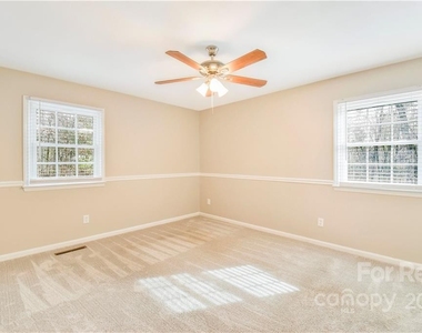 4051 Ansley Court - Photo Thumbnail 12