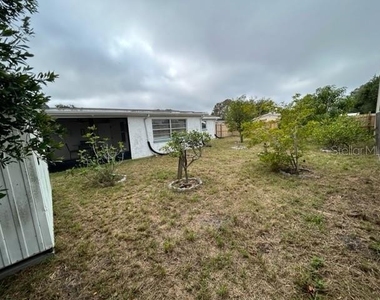 3209 Merita Drive - Photo Thumbnail 12