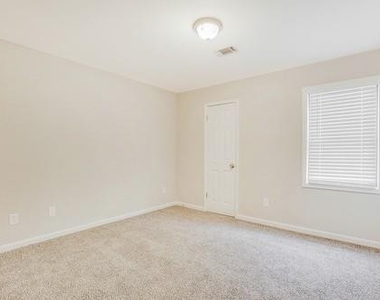 5218 Cumberland Way - Photo Thumbnail 20