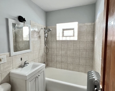 5121 W Henderson Street - Photo Thumbnail 11