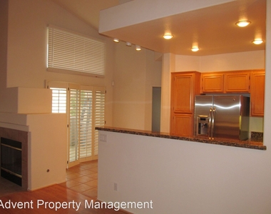 5548 Renaissance Ave. #1 - Photo Thumbnail 4