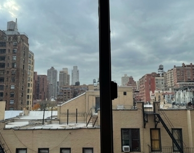 1501 Lexington Avenue - Photo Thumbnail 9