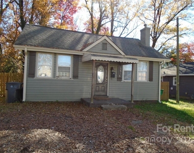 3916 Bearwood Avenue - Photo Thumbnail 1