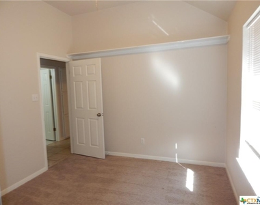 1810 Mcginnis Court - Photo Thumbnail 31