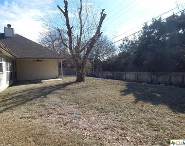 1810 Mcginnis Court - Photo Thumbnail 41