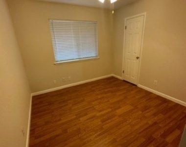 9210 Woodheather St - Photo Thumbnail 10