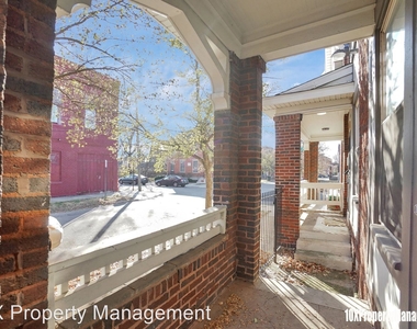 373 Gilbert St - Photo Thumbnail 6