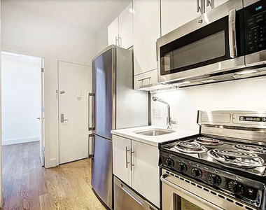 177 Ludlow Street - Photo Thumbnail 1