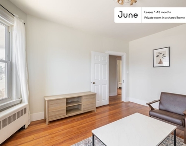 52 Crescent Avenue, Boston, Ma, 02125 - Photo Thumbnail 10