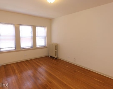 5738 N. Winthrop, Unit 412-a - Photo Thumbnail 8