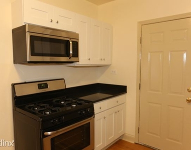 5738 N. Winthrop, Unit 412-a - Photo Thumbnail 2