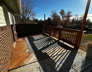 6535 Brentwood Street - Photo Thumbnail 15