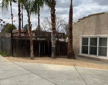 12652 Julian Ave. - Photo Thumbnail 27