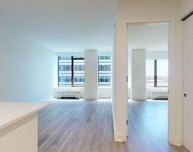 Copy of 10 Hanover Square, Unit 10f - Photo Thumbnail 2