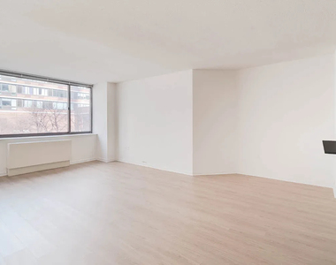 505 West 54th Street, Unit Ph19 - Photo Thumbnail 1