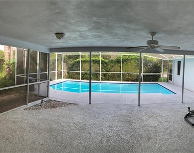 819 Lakeside Terrace - Photo Thumbnail 27