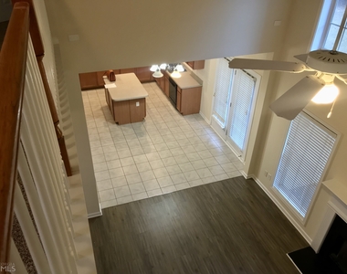 940 Maple Leaf Drive - Photo Thumbnail 23