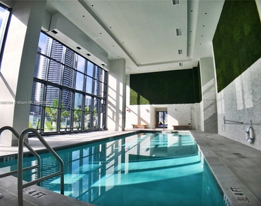 1010 Brickell Ave - Photo Thumbnail 15