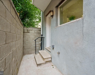 1323 S Warnock Street - Photo Thumbnail 27