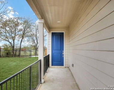 4955 Usaa Blvd #36 - Photo Thumbnail 2